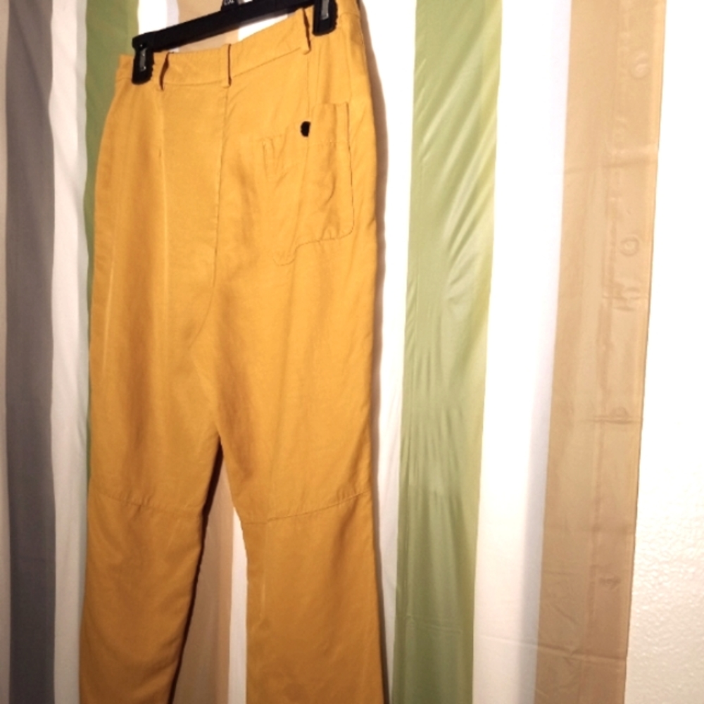 ZARA Women's Trousers size XS in Yellow with side pockets. - Picture 7 of 8